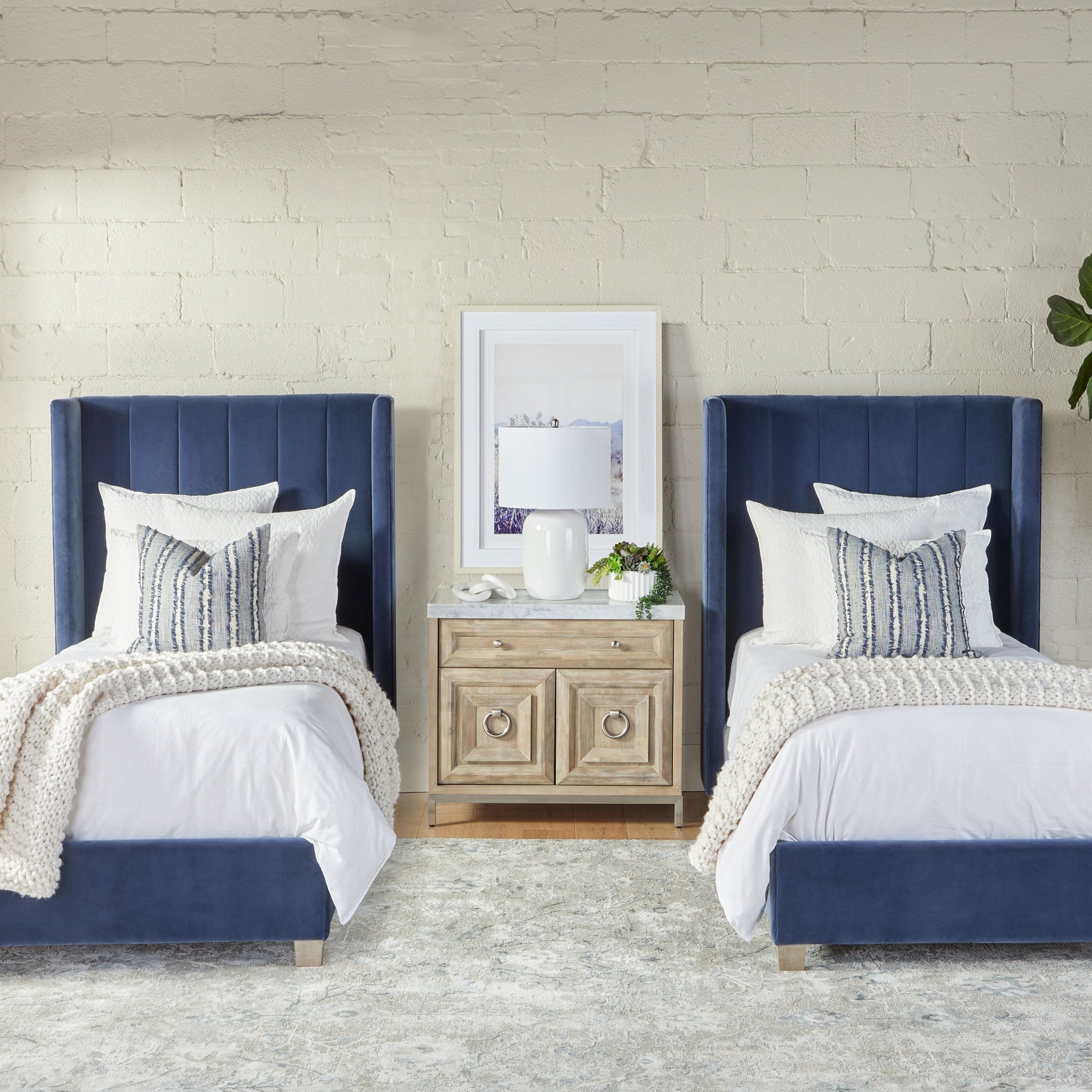 Chandler Channeled Velvet Upholstered Bed