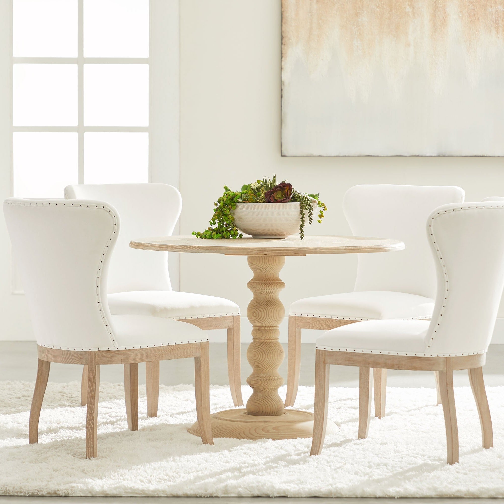 Chelsea 42" Round Dining Table