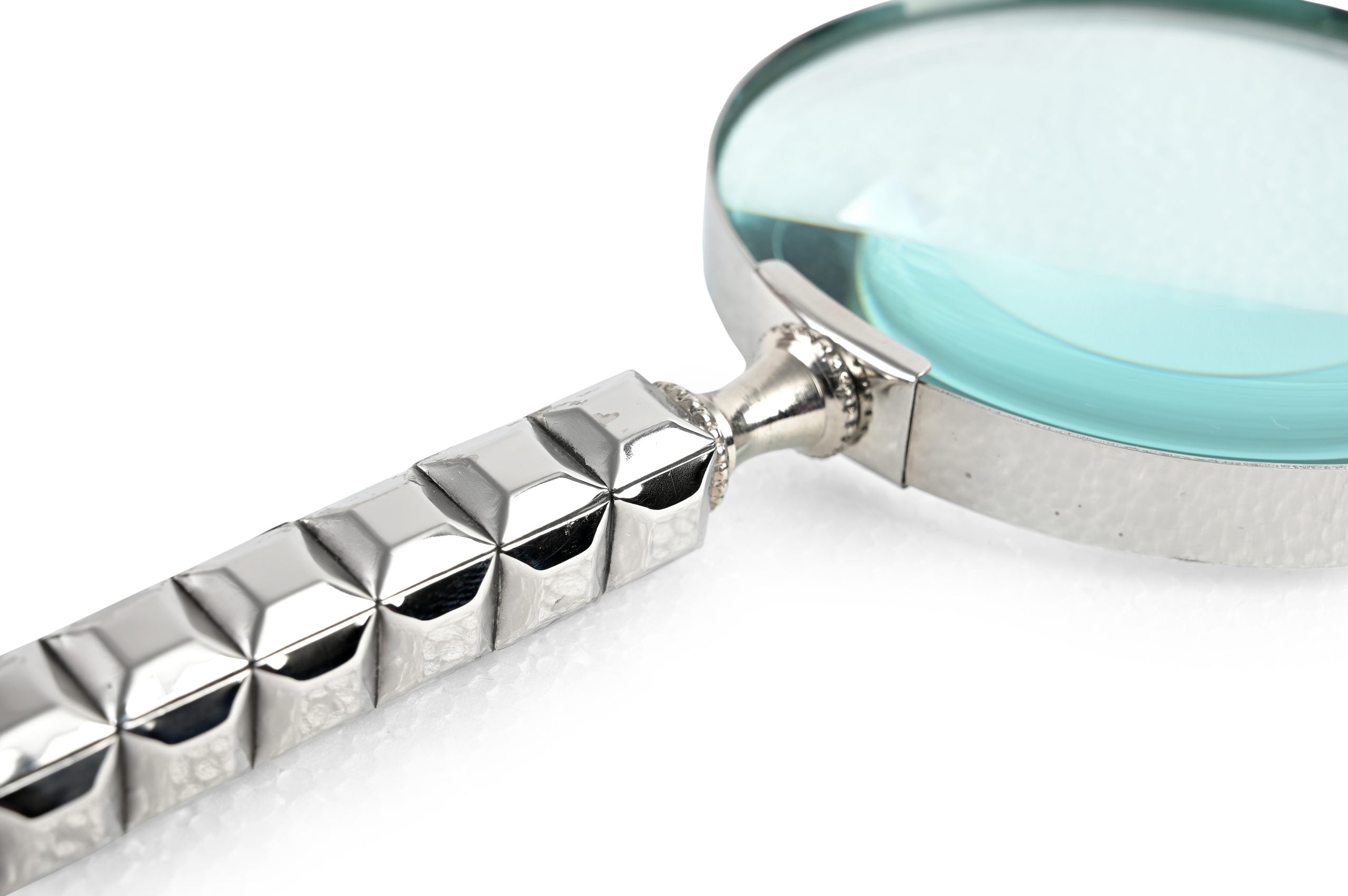 Miles Magnifying Glass with silver metal frame and bone handle in classic design