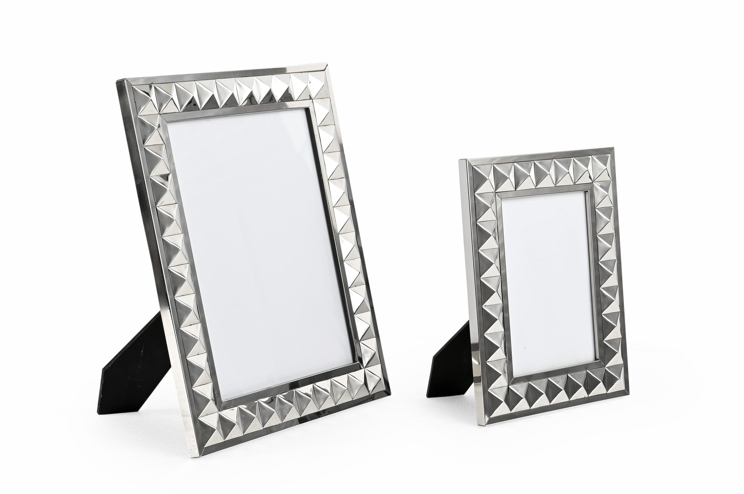 Wrenn 8x10 photo frame in polished silver finish with modern design