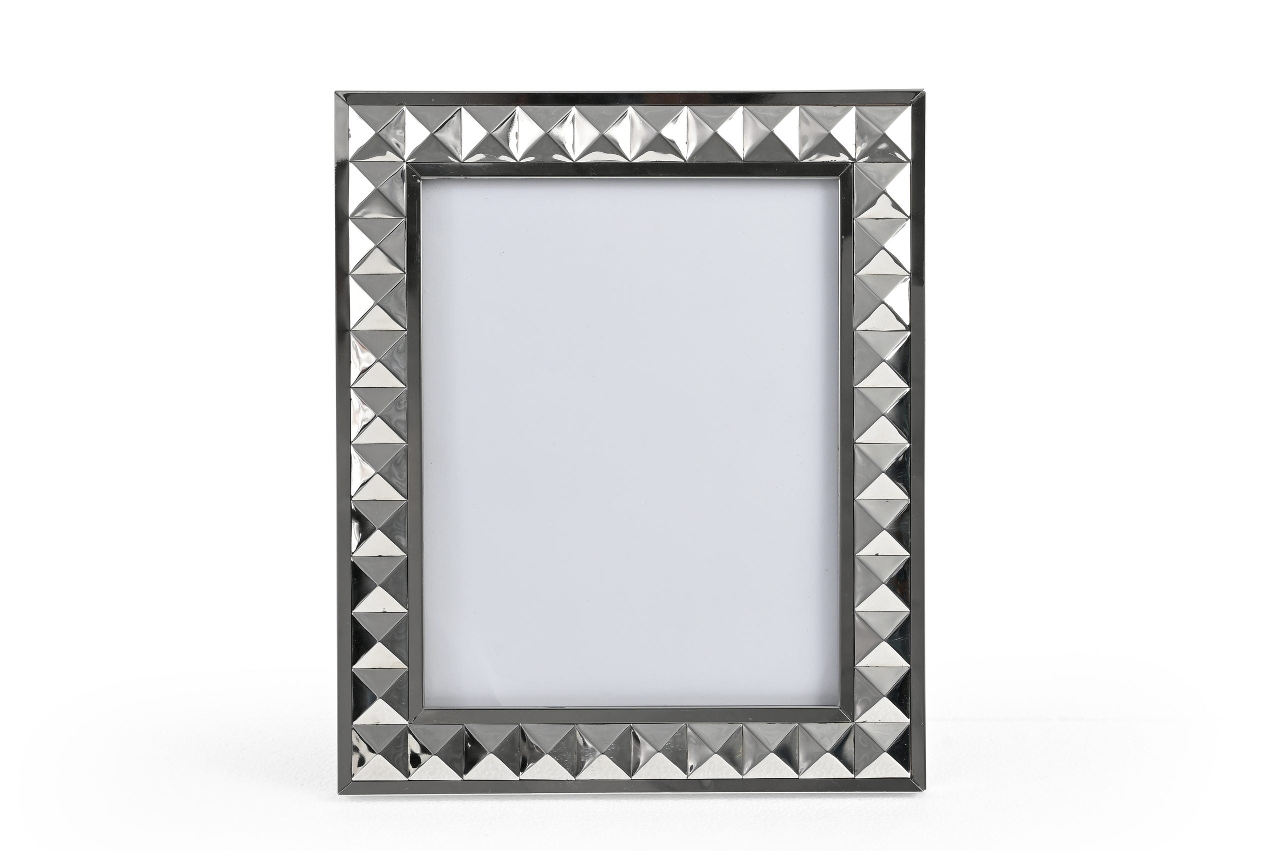 Wrenn 8x10 photo frame in polished silver finish with modern design