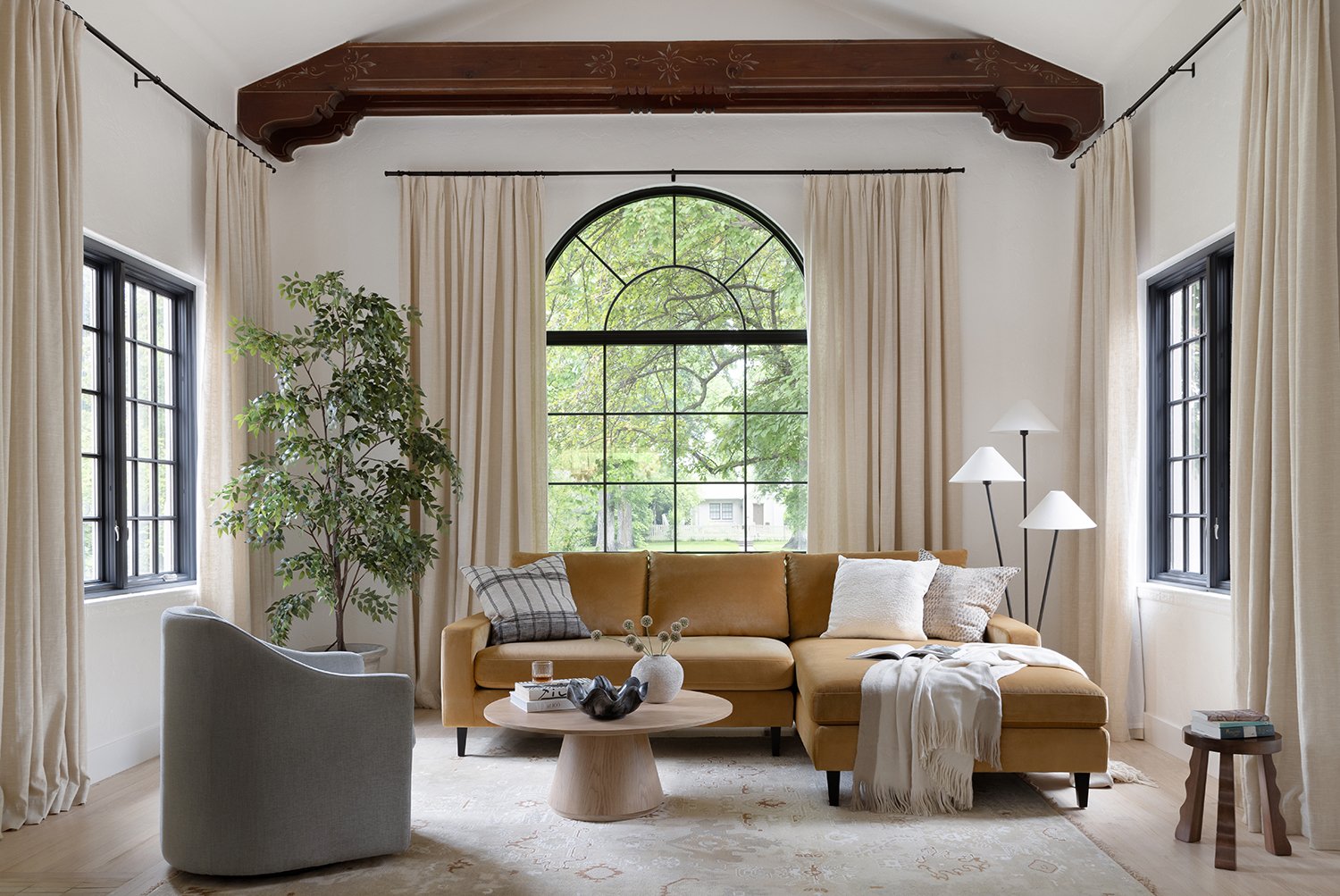Living Room Design Principles: Creating Comfort, Flow & Balance
