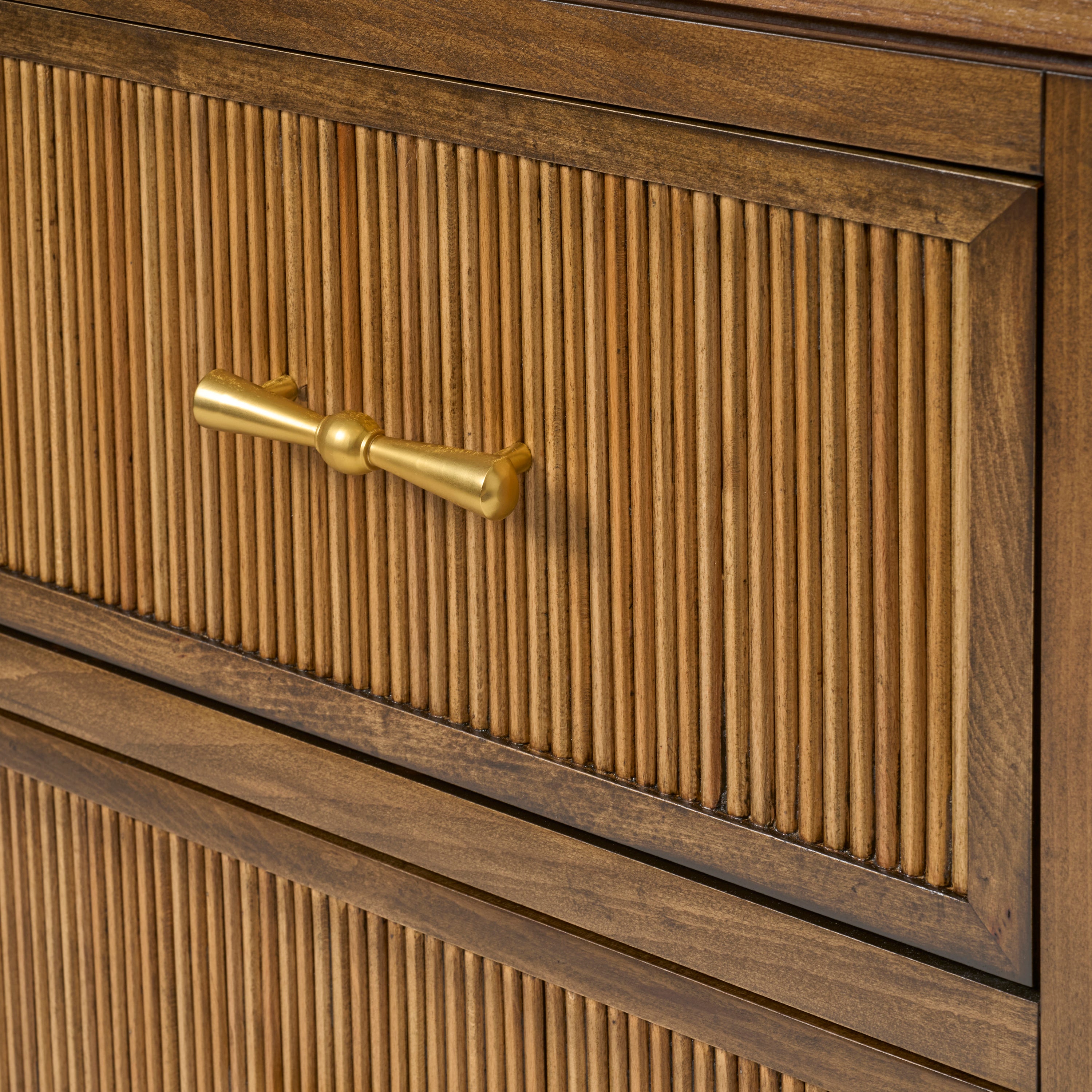 Woodes Dresser - Custom