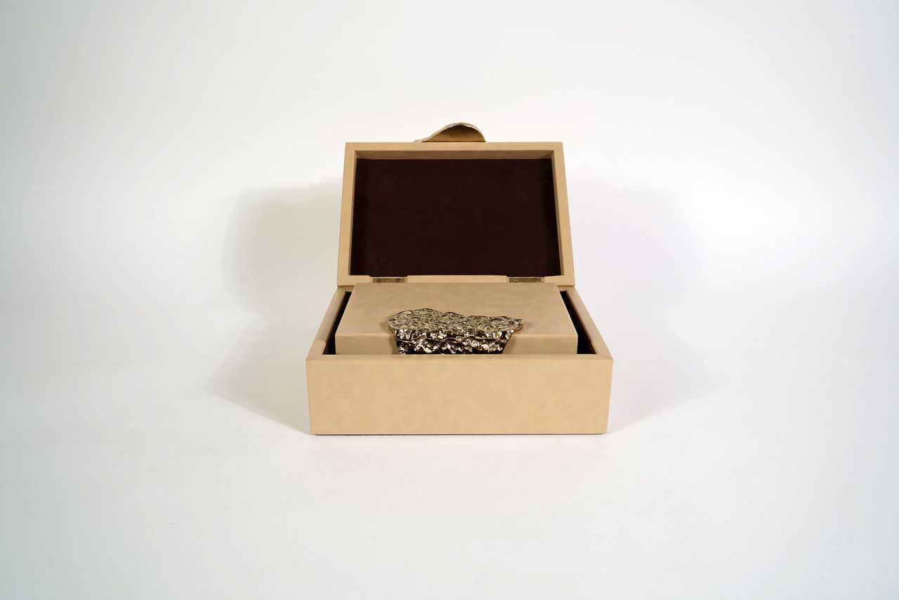 Kensington Decorative Box Set of 2 in faux leather with woven detail and modern design